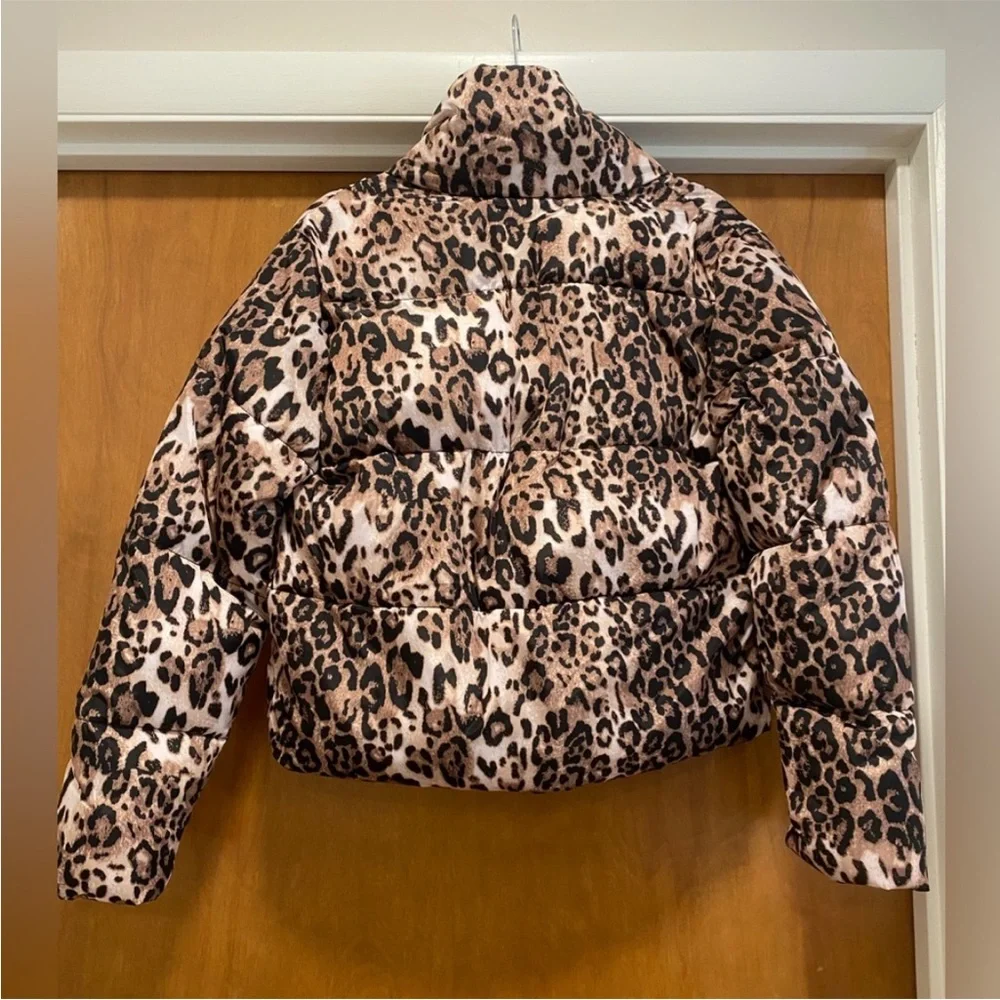 Leopard Print Puffer Jacket - Picture 3 of 5